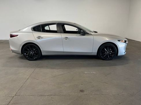 Used 2025 MAZDA MAZDA3 s FWD image 2