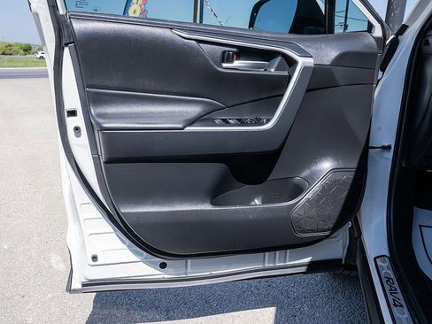 Used 2024 Toyota RAV4 XLE Premium image 10