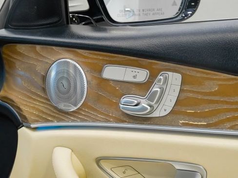 Used 2018 Mercedes-Benz E 300 image 52