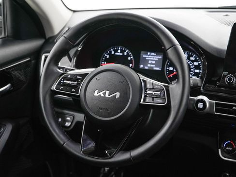 Used 2022 Kia Seltos EX AWD/4WD image 14