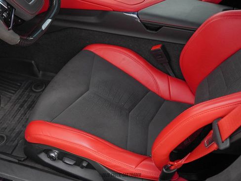 Used 2025 Chevrolet Corvette Z06 w/ Z07 Performance Package image 26