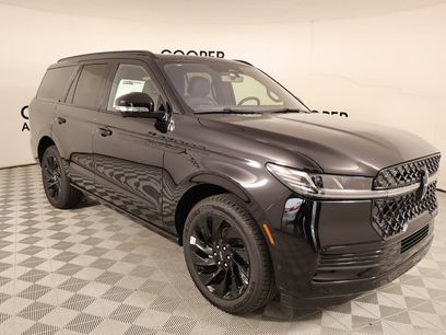 New 2025 Lincoln Navigator Reserve w/ Jet Appearance Package