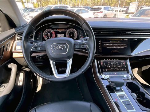 Used 2019 Audi Q8 Premium Plus image 6