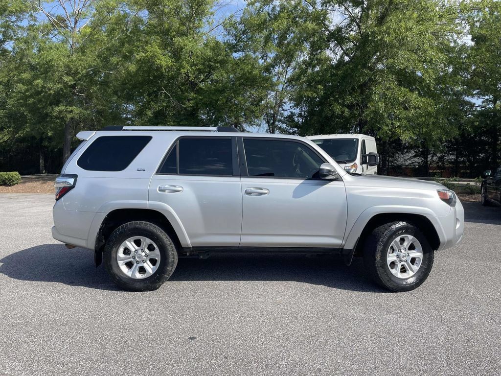 Used 2019 Toyota 4Runner SR5 RWD image 2