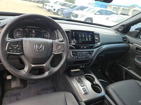 Certified 2023 Honda Passport EX-L image 17
