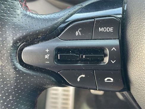 Used 2019 Hyundai Elantra GT N Line image 19