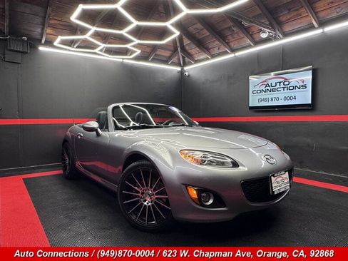 Used 2011 MAZDA MX-5 Miata Grand Touring w/ Premium Pkg image 1