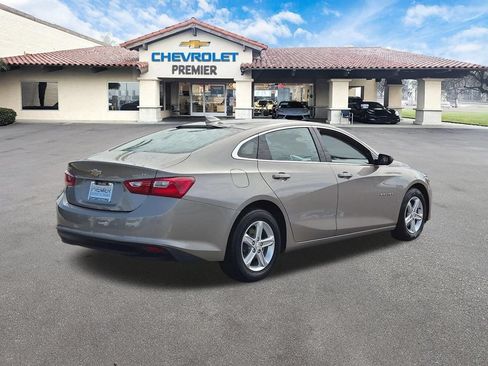 Used 2023 Chevrolet Malibu LT FWD image 8