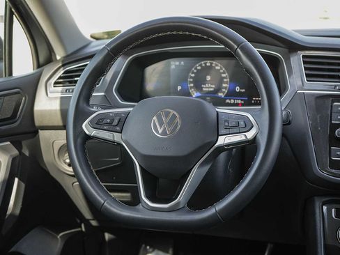 Used 2024 Volkswagen Tiguan S image 15