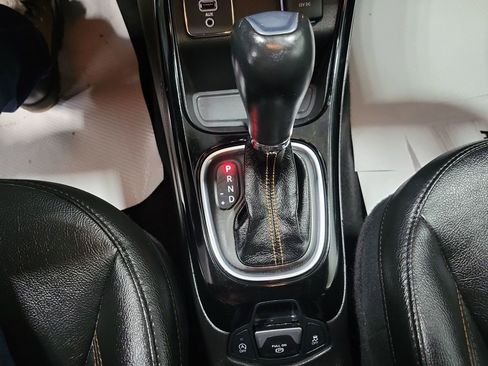 Used 2020 Jeep Compass Limited image 46