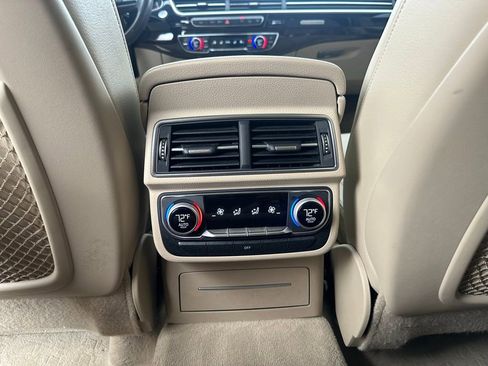 Used 2017 Audi Q7 3.0T Premium Plus w/ Premium Plus Package image 21