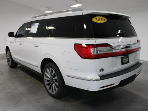 Used 2020 Lincoln Navigator L Reserve w/ Luxury Package AWD/4WD image 7