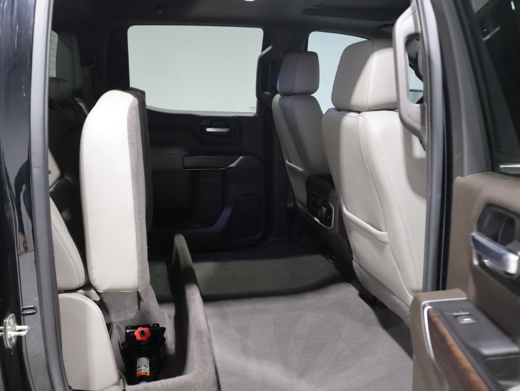 Used 2019 GMC Sierra 1500 SLT w/ SLT Premium Plus Package AWD/4WD image 21