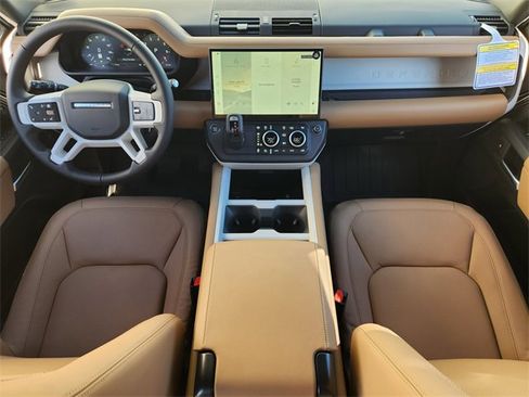 New 2026 Land Rover Defender 130 X-Dynamic SE image 19