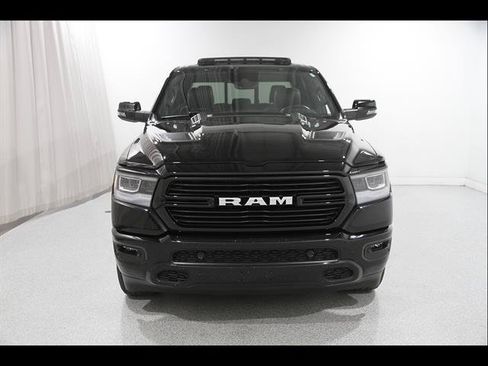Used 2024 RAM 1500 Laramie AWD/4WD image 2