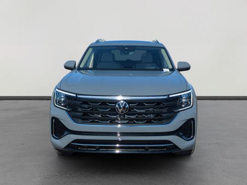 New 2026 Volkswagen Atlas SEL Premium R-Line image 8