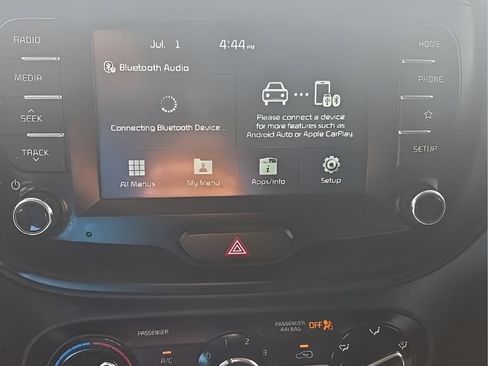 Used 2020 Kia Soul S FWD image 23