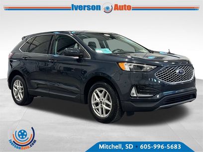 Used 2024 Ford Edge SEL w/ Convenience Package