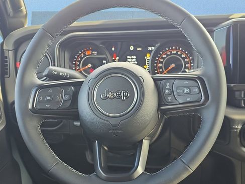 New 2026 Jeep Wrangler Unlimited Rubicon w/ Safety Group image 13