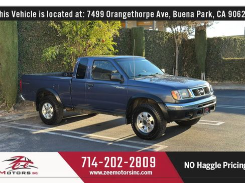 Used 2000 Nissan Frontier XE AWD/4WD image 4