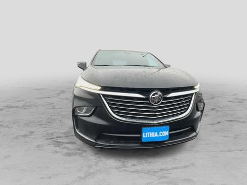 Used 2024 Buick Enclave Premium image 3