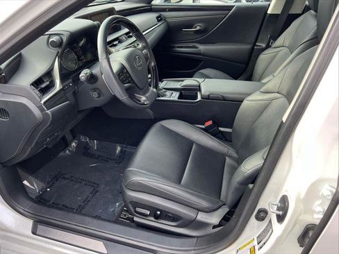 Certified 2021 Lexus ES 350 w/ Premium Package image 11