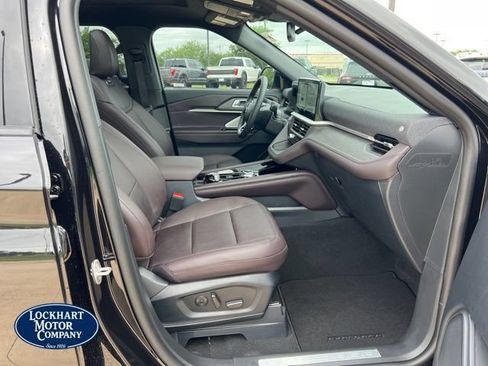 New 2026 Ford Explorer Platinum RWD image 38