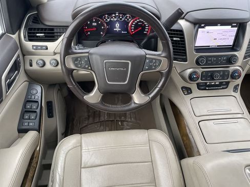 Used 2016 GMC Yukon Denali w/ Open Road Package image 11