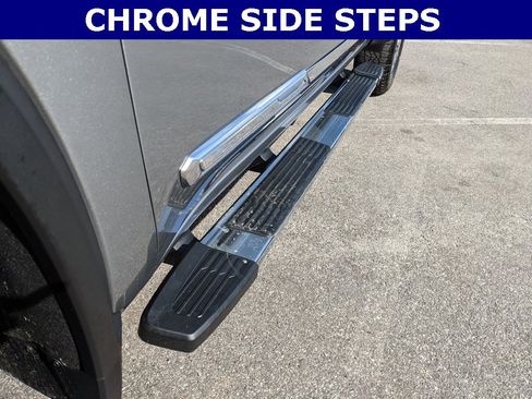 Used 2024 Chevrolet Silverado 2500 High Country w/ High Country Premium Package image 11