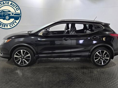 Used 2018 Nissan Rogue Sport SL AWD/4WD image 4