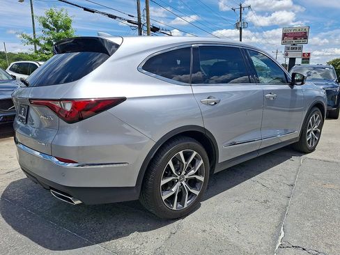 Used 2022 Acura MDX SH-AWD w/ Technology Package image 31
