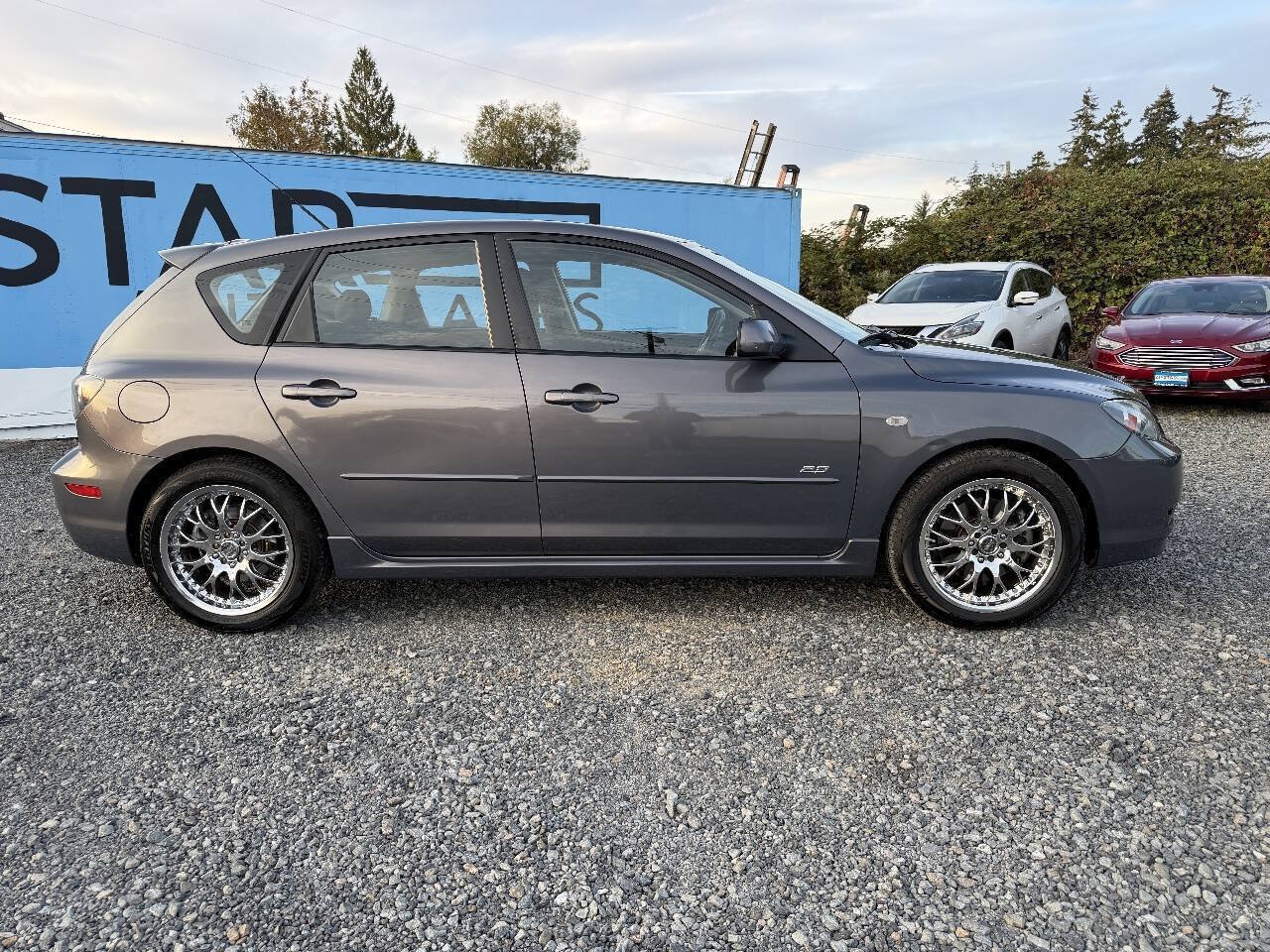 Used 2007 MAZDA MAZDA3 s Touring FWD image 2