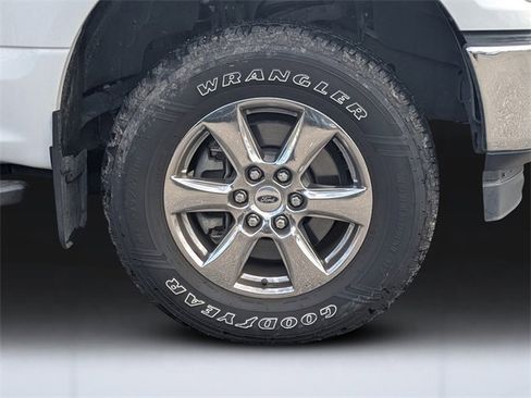 Used 2020 Ford F150 XLT w/ Equipment Group 302A Luxury image 10