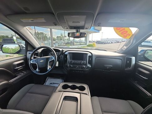 Used 2018 Chevrolet Silverado 1500 LT w/ All Star Edition AWD/4WD image 18