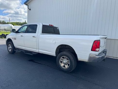 Used 2014 RAM 2500 SLT AWD/4WD image 4
