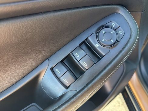 Used 2024 Buick Encore GX Sport Touring image 17