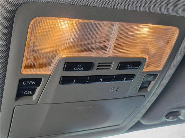 Used 2018 Toyota Highlander Limited AWD/4WD image 13