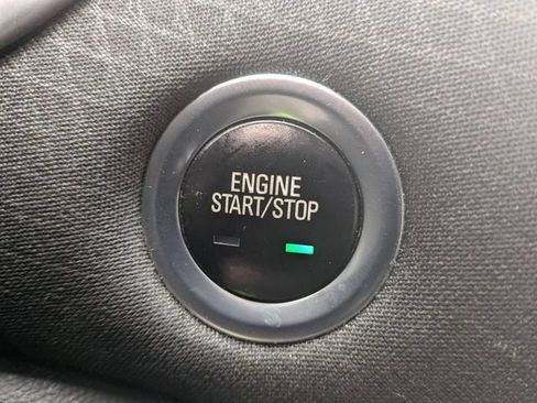Used 2022 Chevrolet Malibu LT FWD image 21