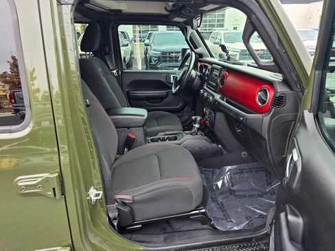 Used 2021 Jeep Wrangler Unlimited Rubicon w/ Safety Group image 33