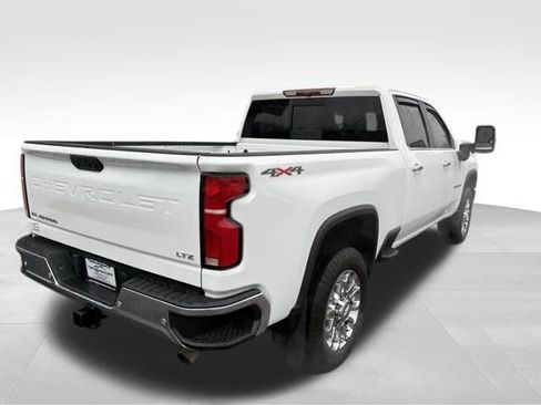 Used 2024 Chevrolet Silverado 2500 LTZ w/ LTZ Plus Package image 5
