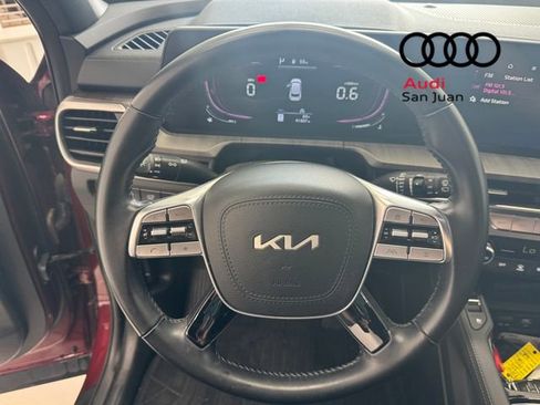 Used 2023 Kia Telluride EX w/ EX Captain's Chair Package FWD image 21