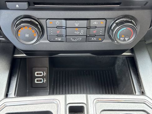 Used 2018 Ford F150 XLT w/ Equipment Group 302A Luxury RWD image 25