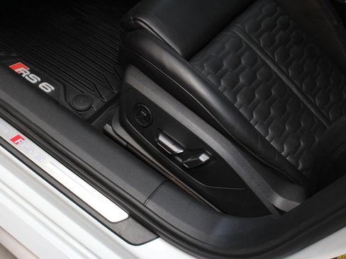 Used 2023 Audi RS 6 image 22