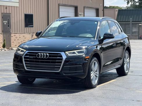 Used 2020 Audi Q5 2.0T Premium Plus w/ Premium Plus Package AWD/4WD image 37