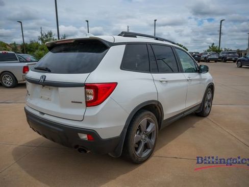 Used 2021 Honda Passport Touring image 5