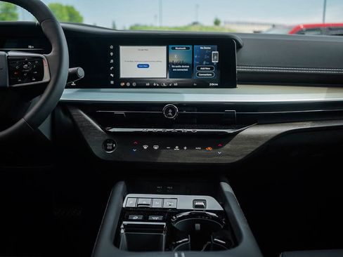 New 2025 Nissan Murano SL w/ Cargo Package image 17