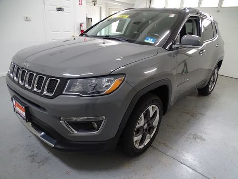 Used 2020 Jeep Compass Limited AWD/4WD image 18