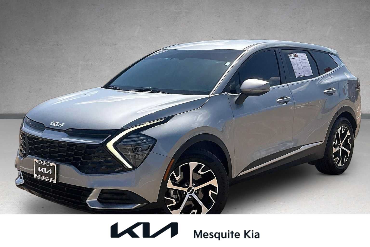 Certified 2024 Kia Sportage EX FWD image 1