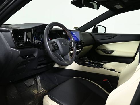 Used 2024 Lexus NX 350 AWD w/ Cold Area Package image 4