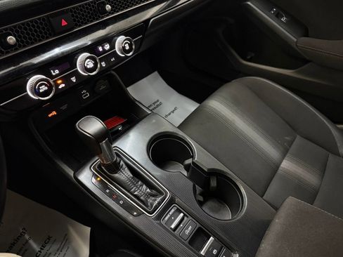 Used 2023 Honda Civic Sport image 15